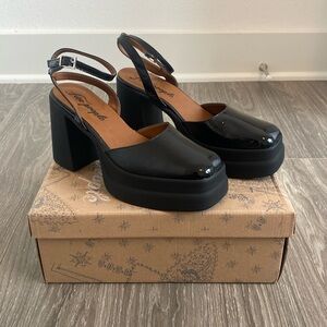 FREE PEOPLE Double Stack Leather Platform Heels